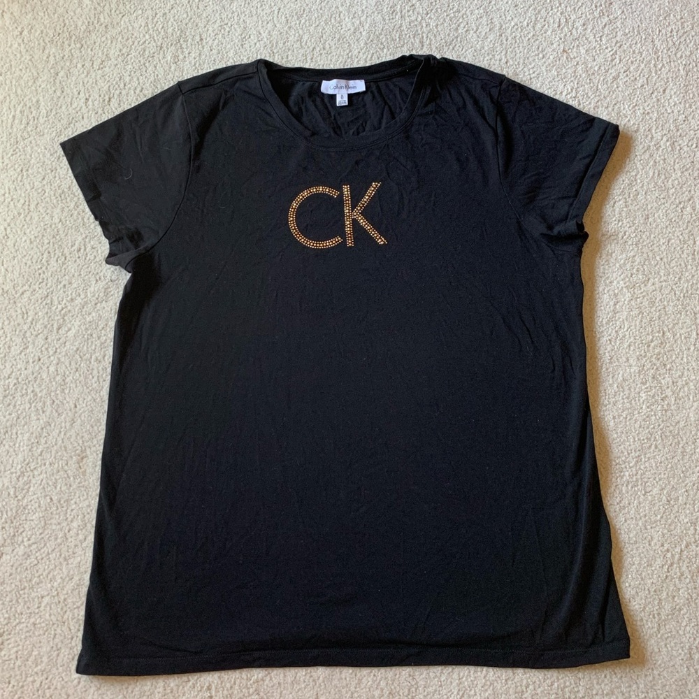 Women’s Calvin Klein Shirt